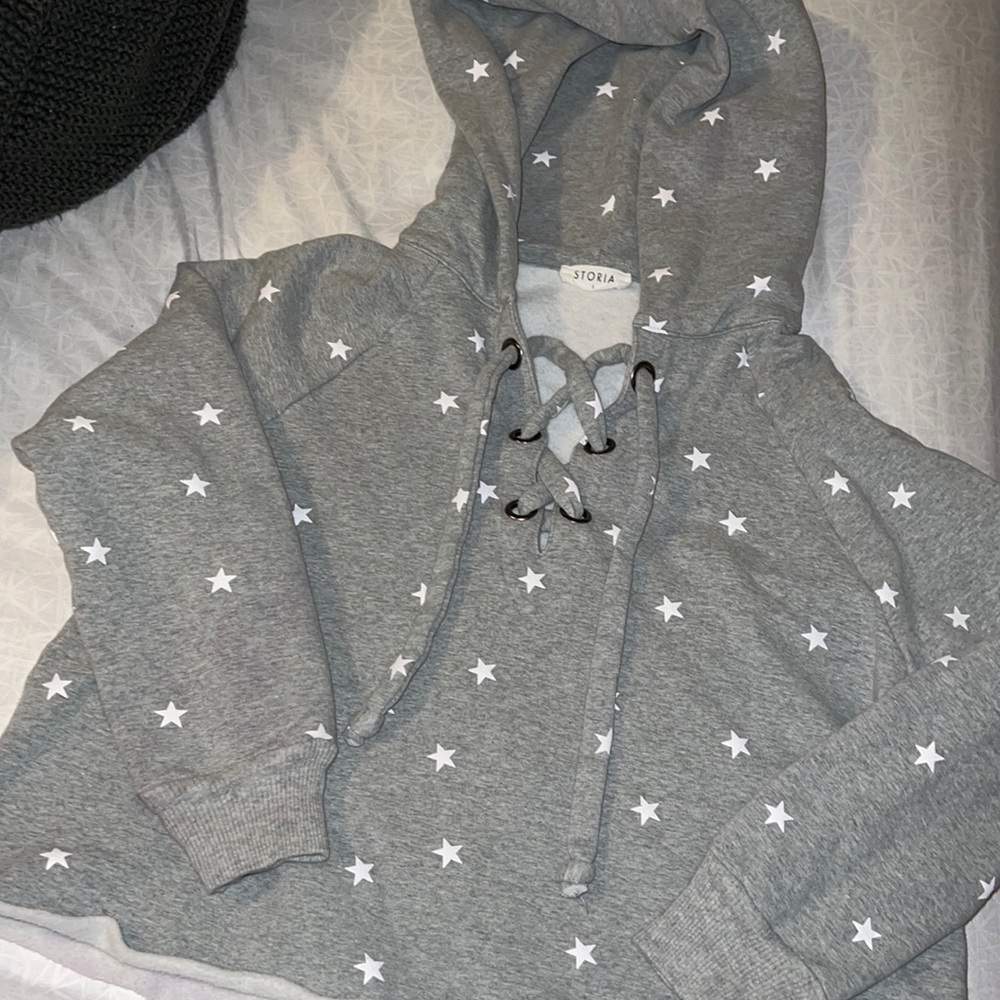 star sweatshirt